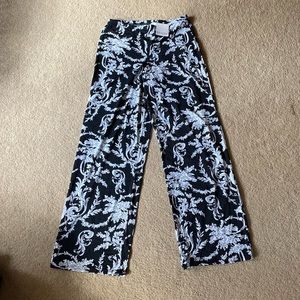 Graphic Flare Pants